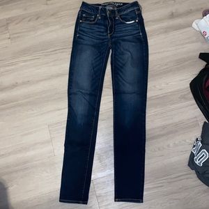 american eagle skinny jeans! super stretch